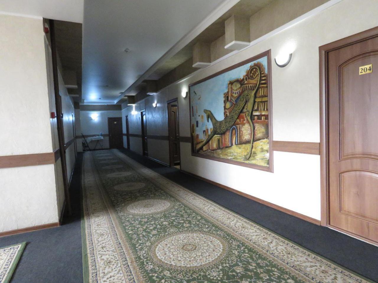 Pride Hotel タラズ エクステリア 写真